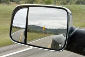 Tow mirror